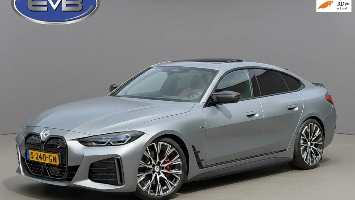 BMW i4 (2023) — foto 1