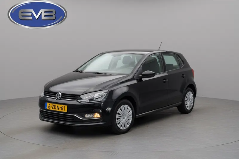 Volkswagen Polo (2015)