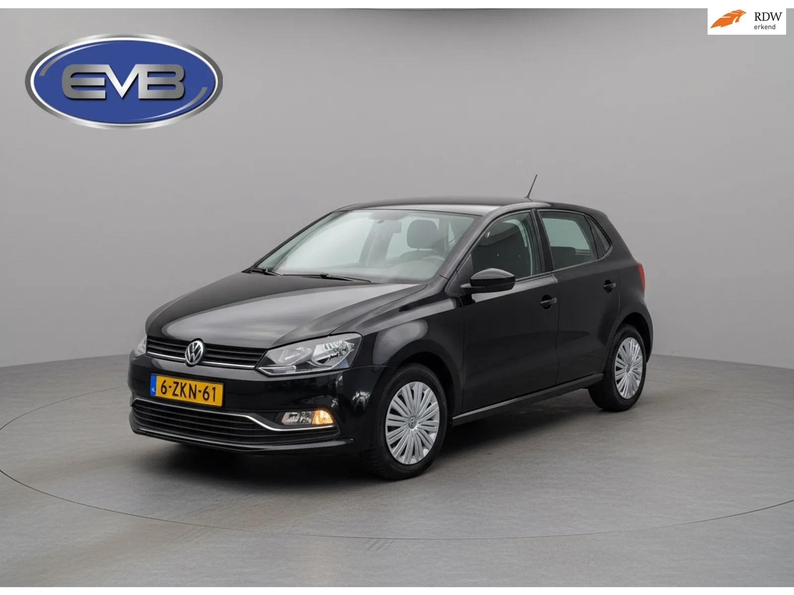 Volkswagen Polo (2015) — foto 1