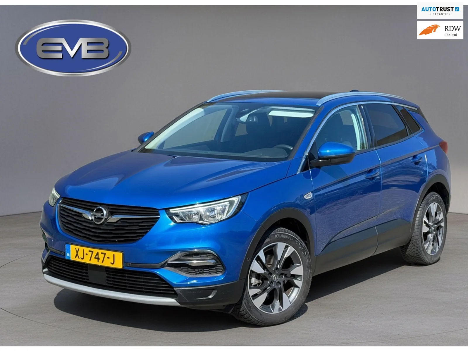 Opel Grandland X (2019) — foto 1
