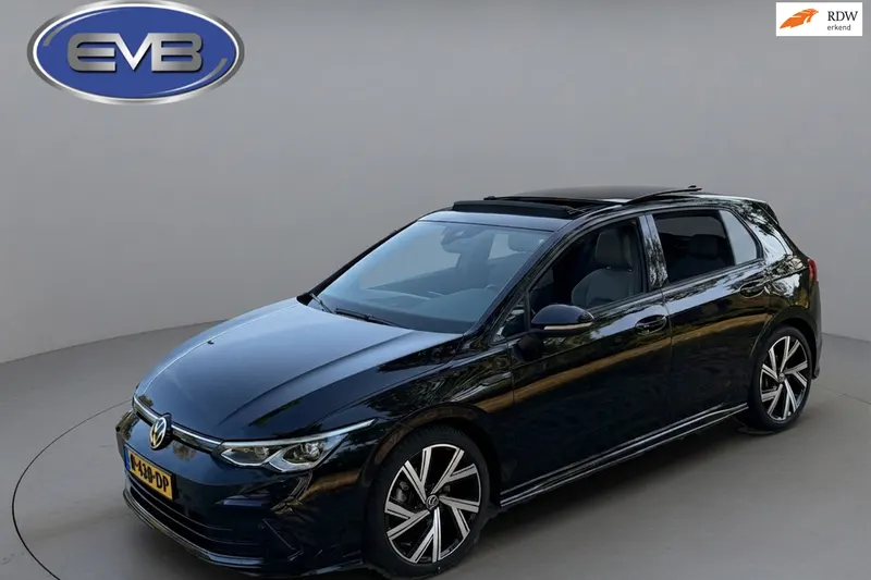 Volkswagen Golf (2021)