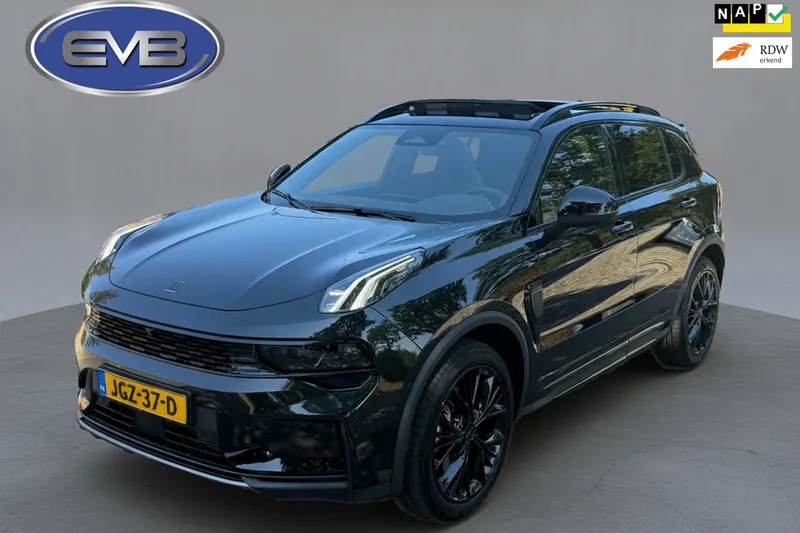 Lynk & Co 01 (2025)