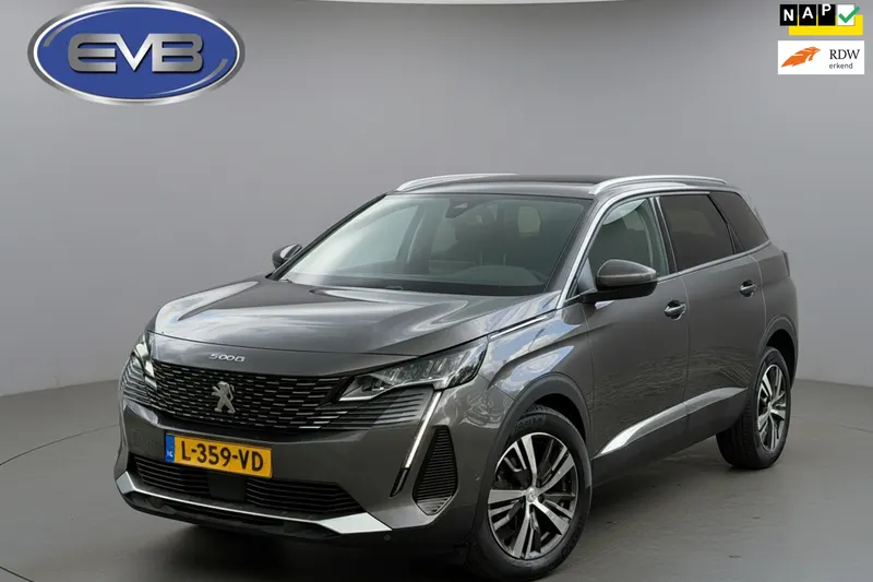 Peugeot 5008 (2021)