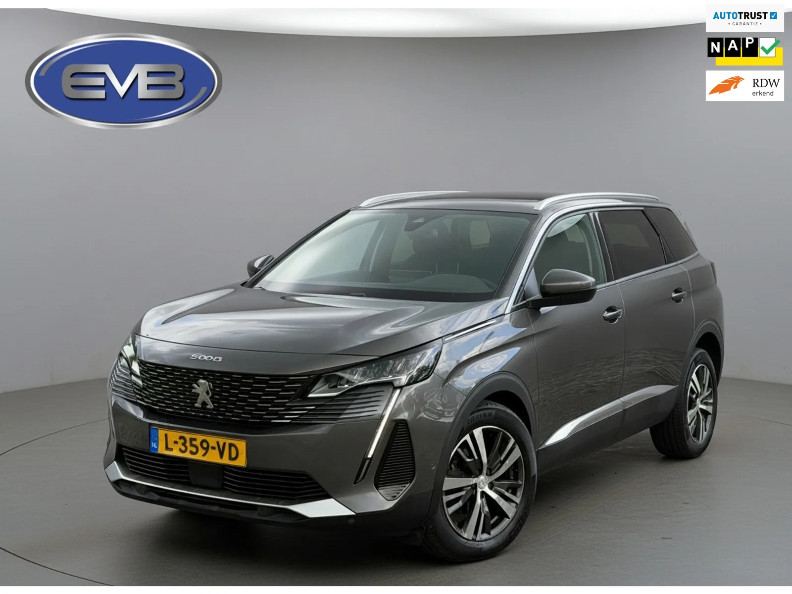 Peugeot 5008 (2021) — foto 1