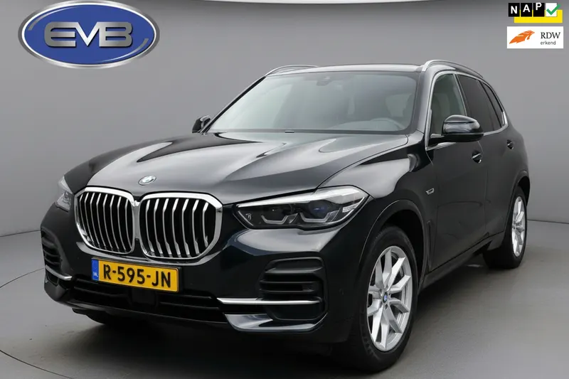 BMW X5 (2022)
