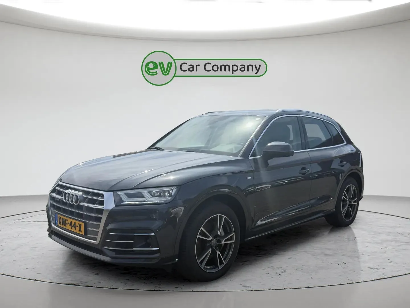 Audi Q5 (2020) — foto 1