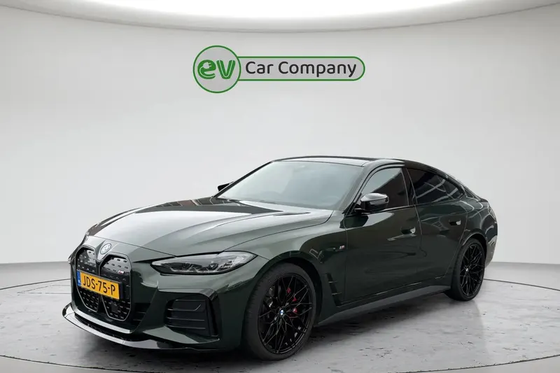 BMW i4 (2022)