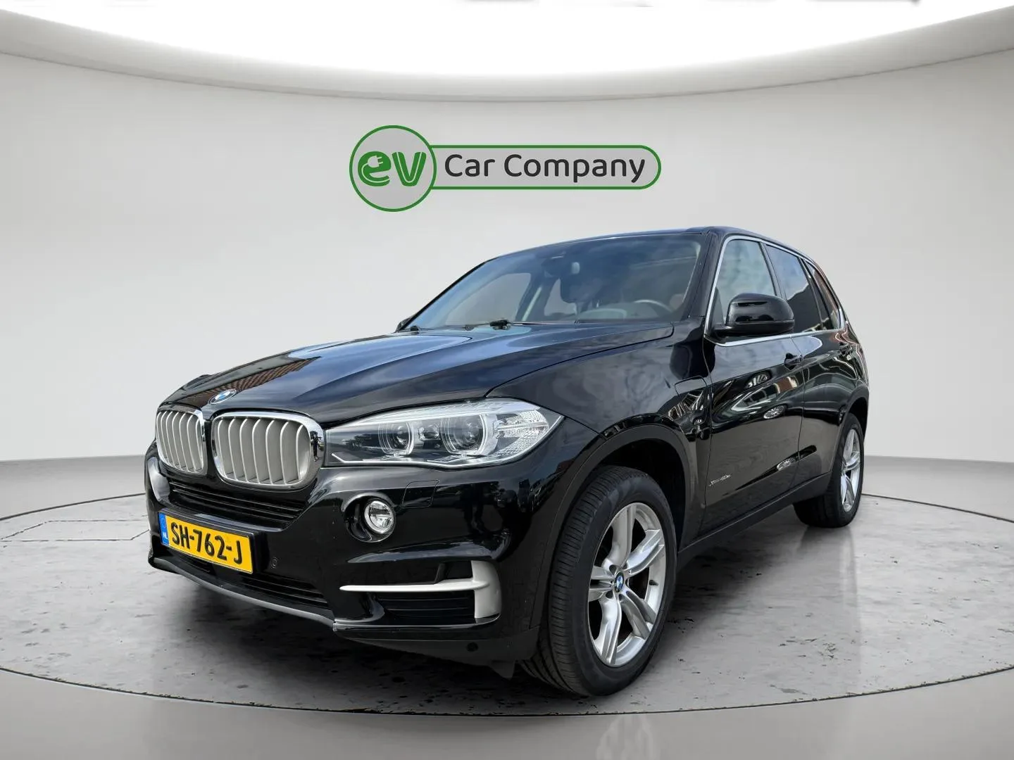 BMW X5 (2016) — foto 1