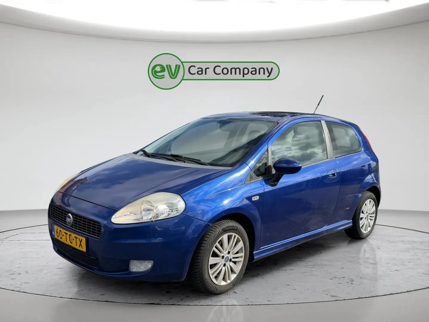 Fiat Grande Punto (2006) — foto 1
