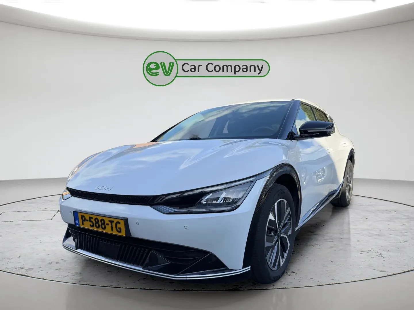 Kia EV6 (2022) — foto 1