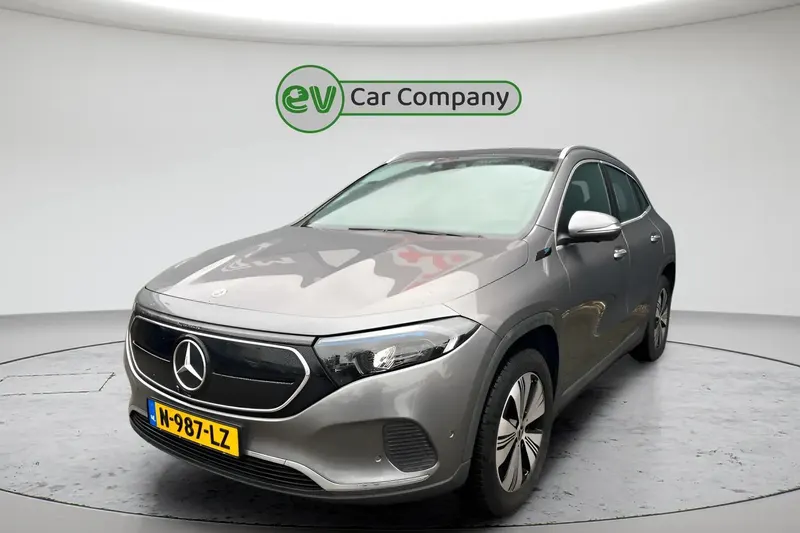 Mercedes-Benz EQA (2021)