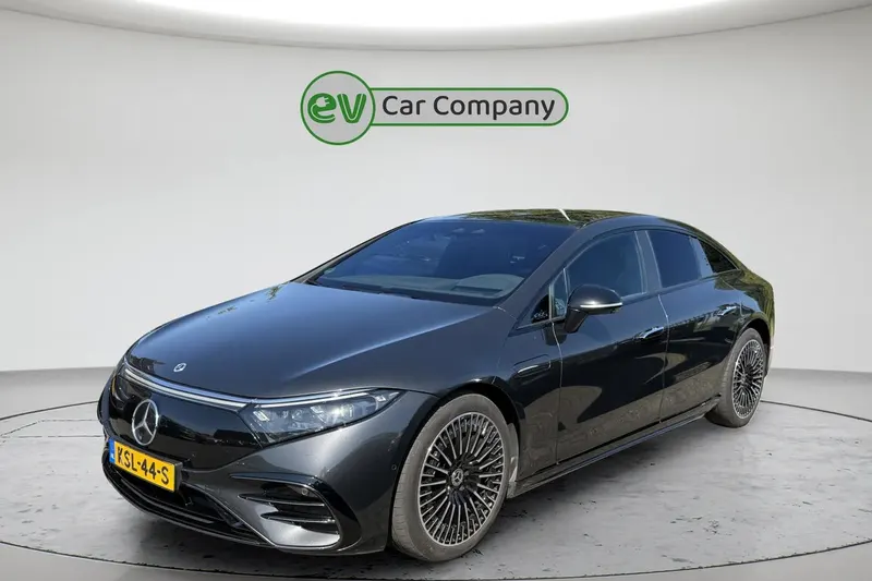 Mercedes-Benz EQS (2022)