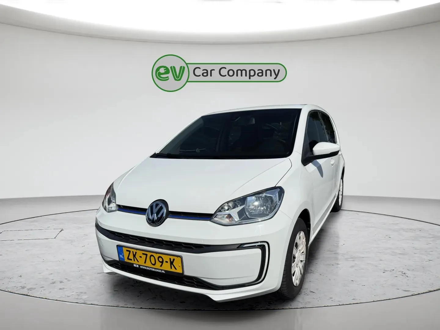 Volkswagen E-Up! (2019) — foto 1