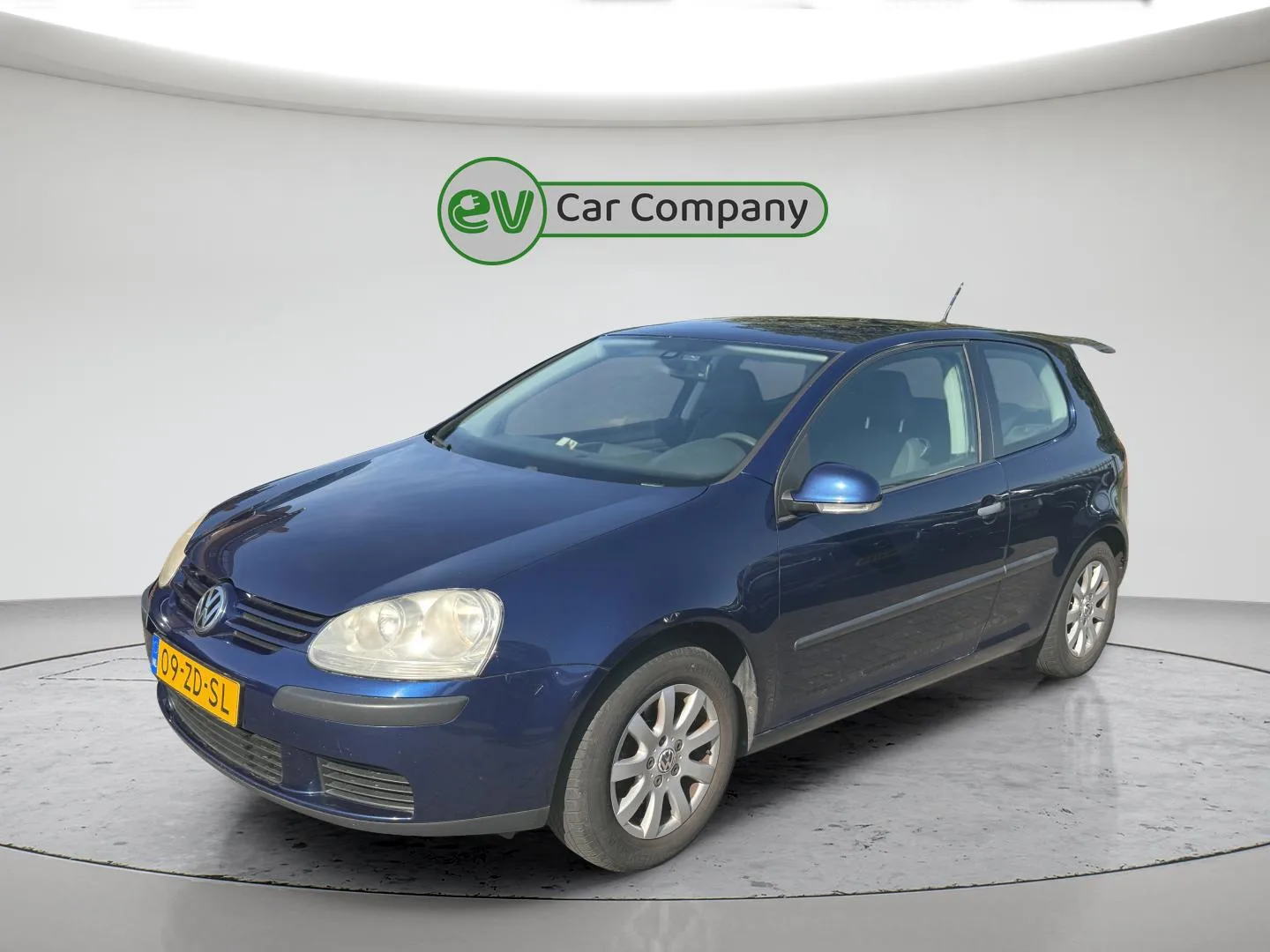 Volkswagen Golf (2008) — foto 1
