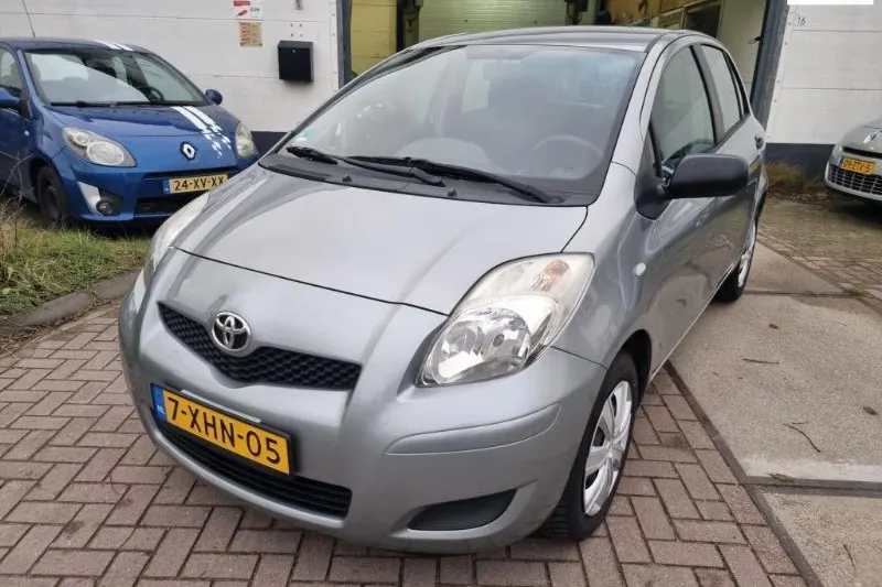 Toyota Yaris (2010)
