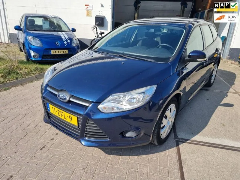 Ford Focus (2012) — foto 1
