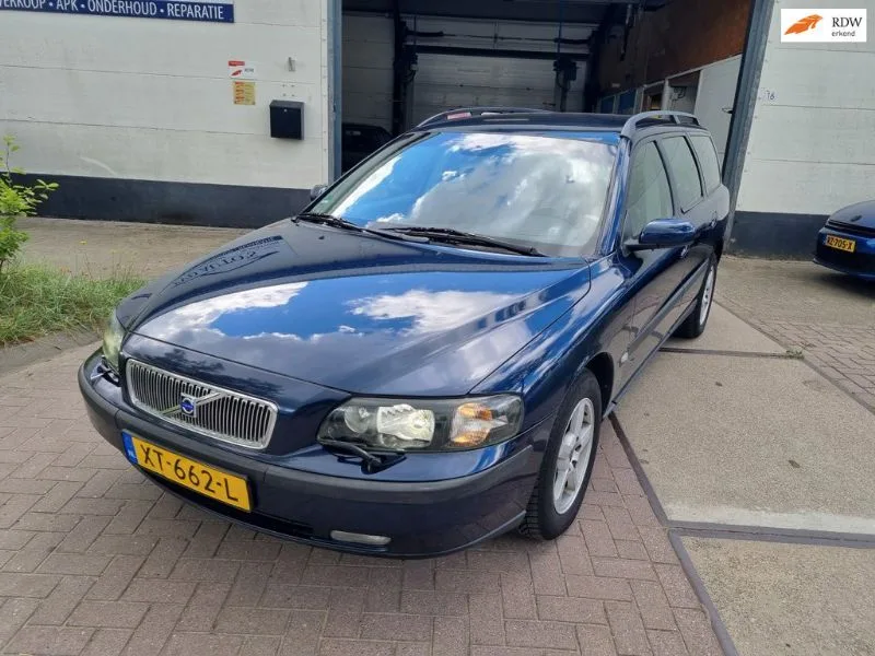 Volvo V70 (2003) — foto 1