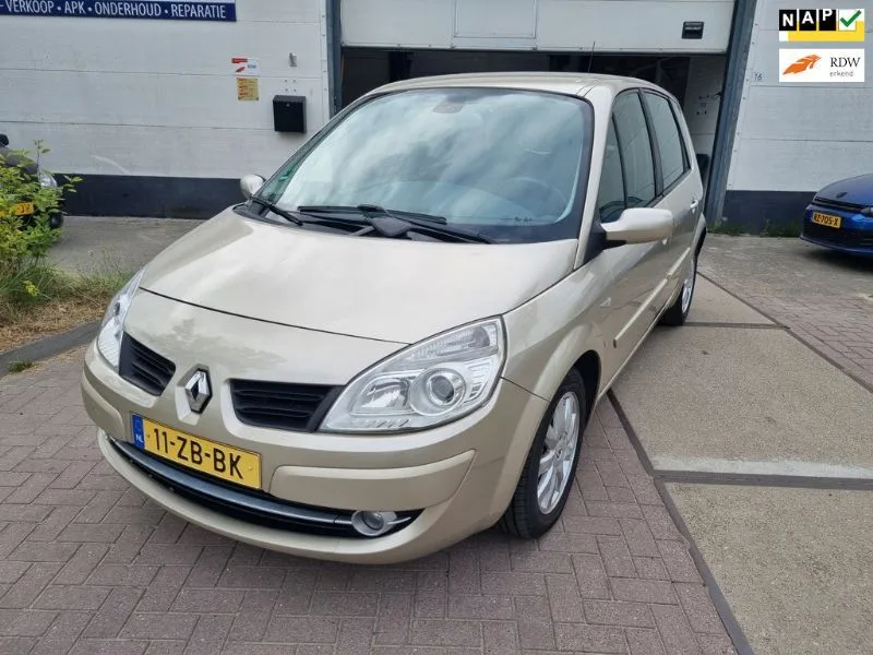 Renault Scénic (2007) — foto 1