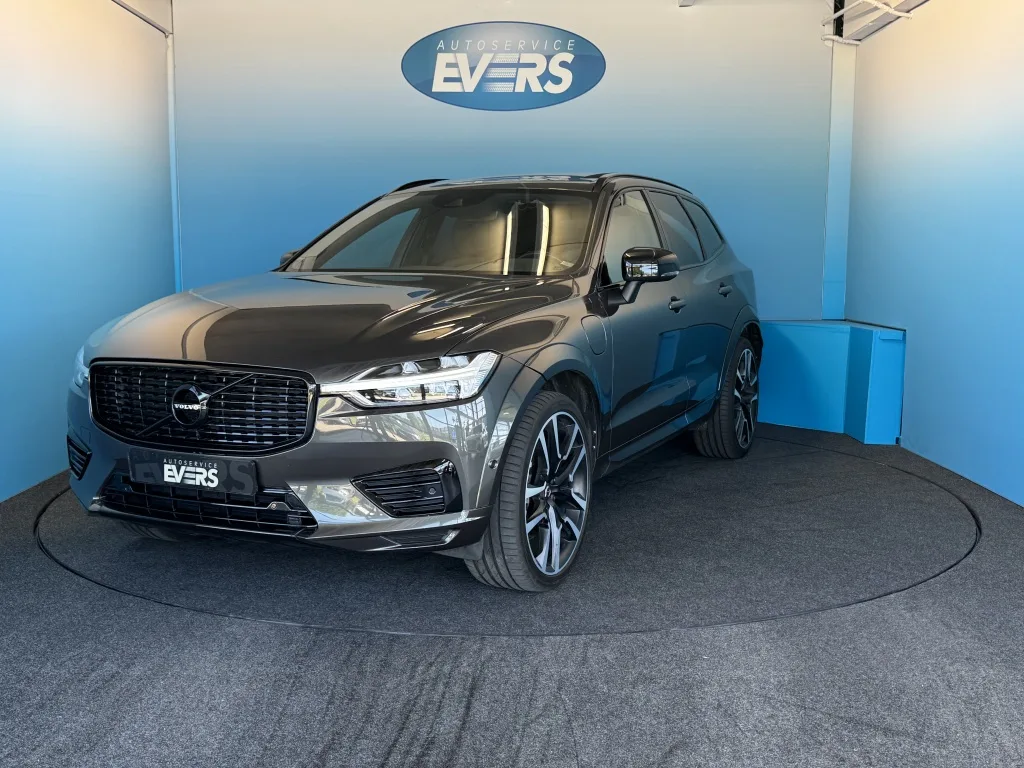 Volvo XC60 (2020) — foto 1