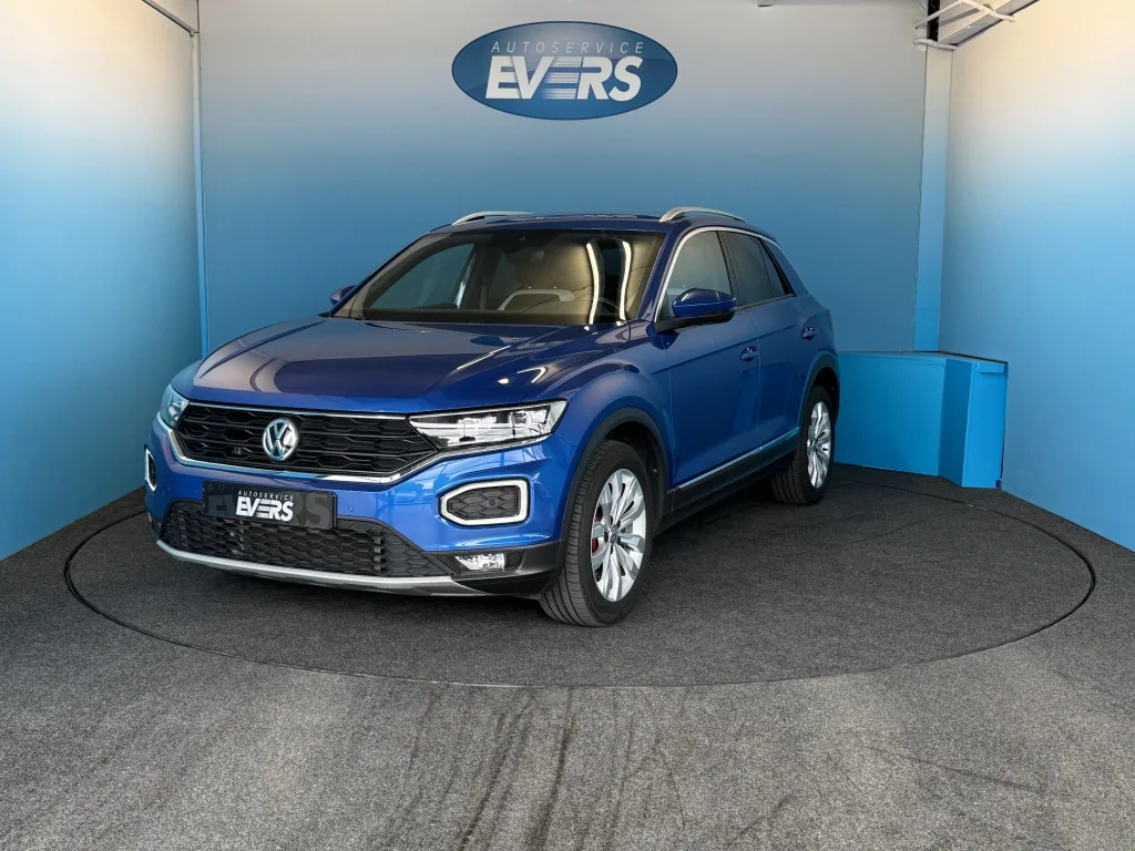 Volkswagen T-Roc (2020) — foto 1