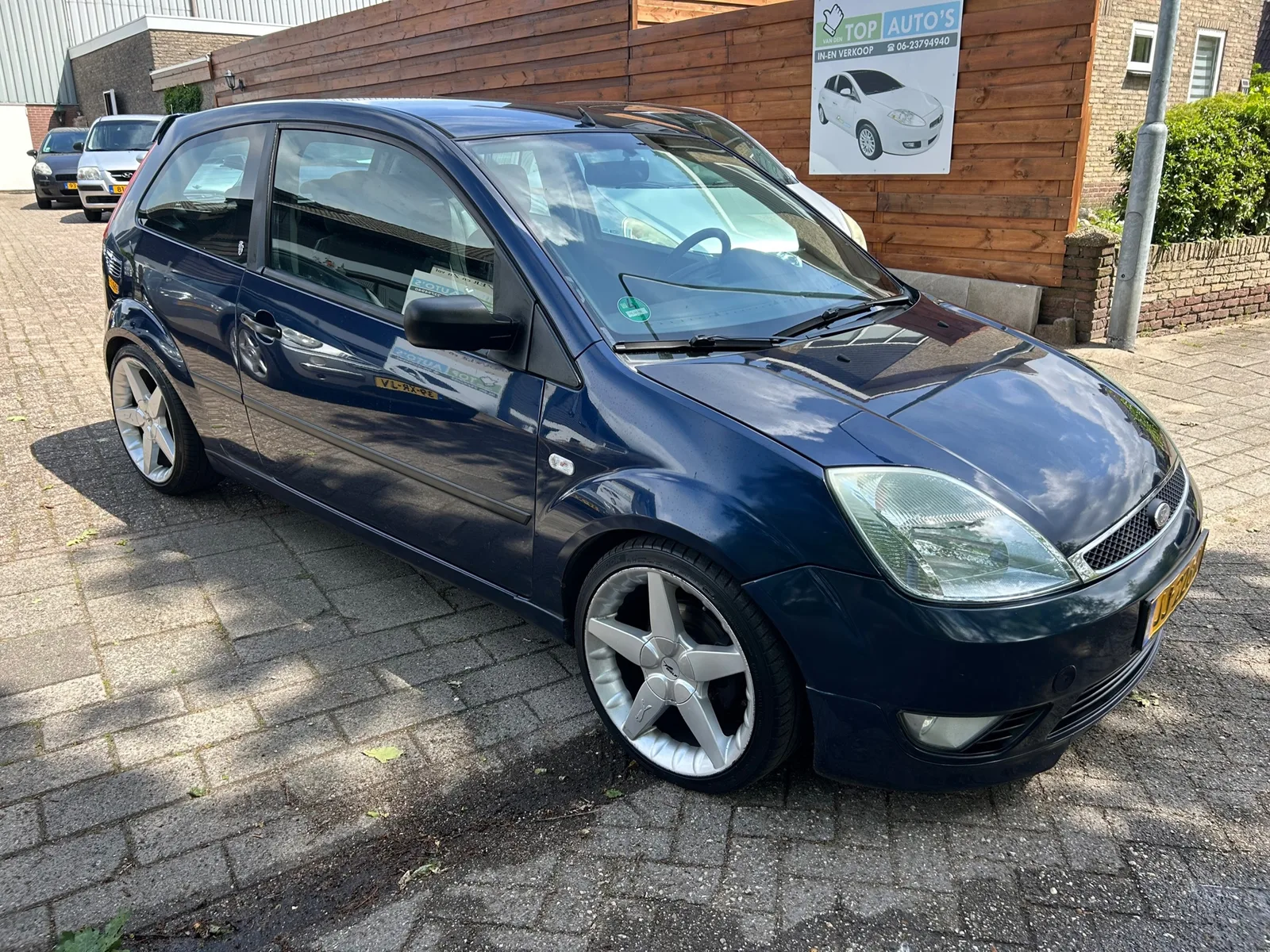 Ford Fiesta (2005) — foto 1