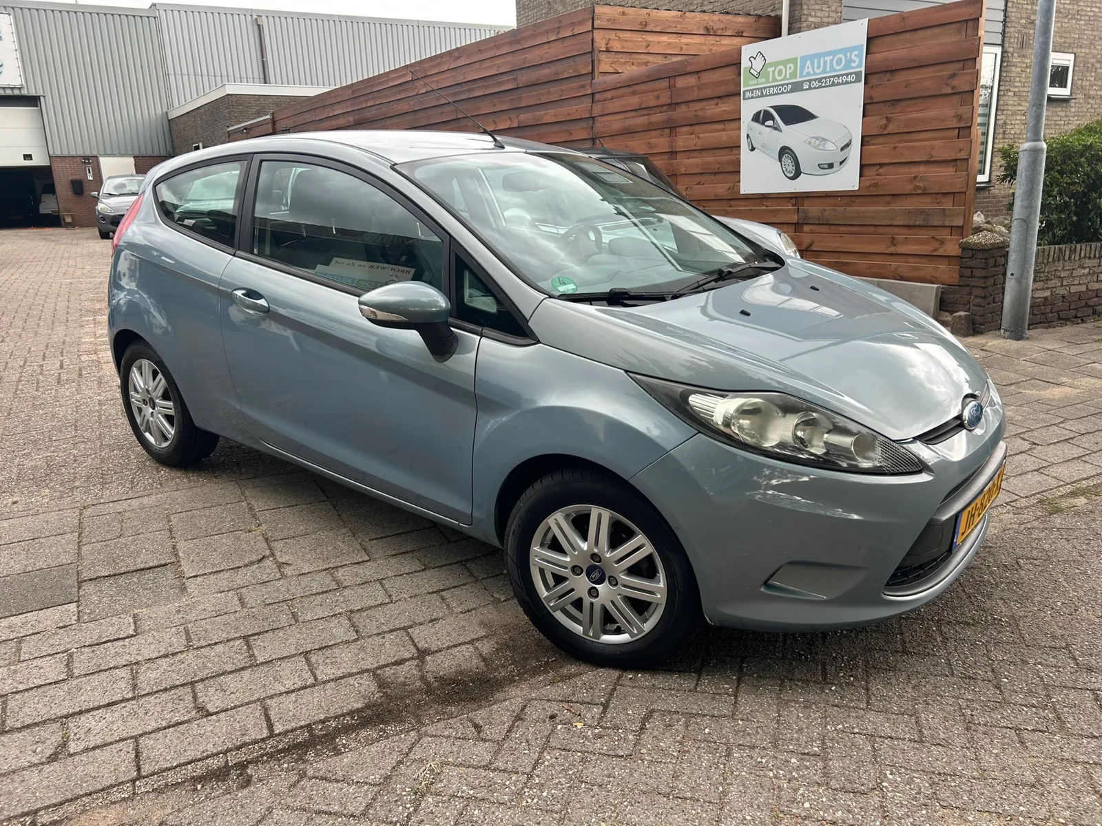 Ford Fiesta (2009) — foto 1