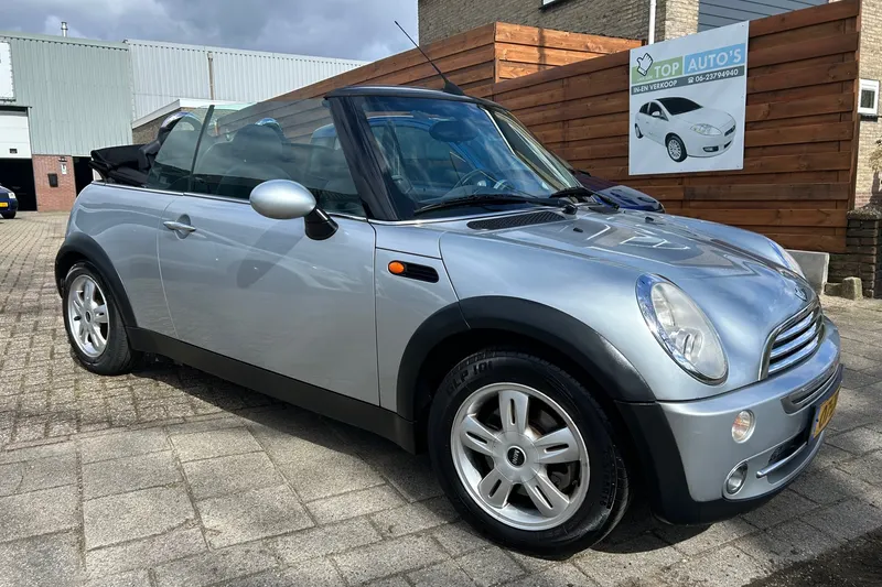 MINI Cabrio (2008)
