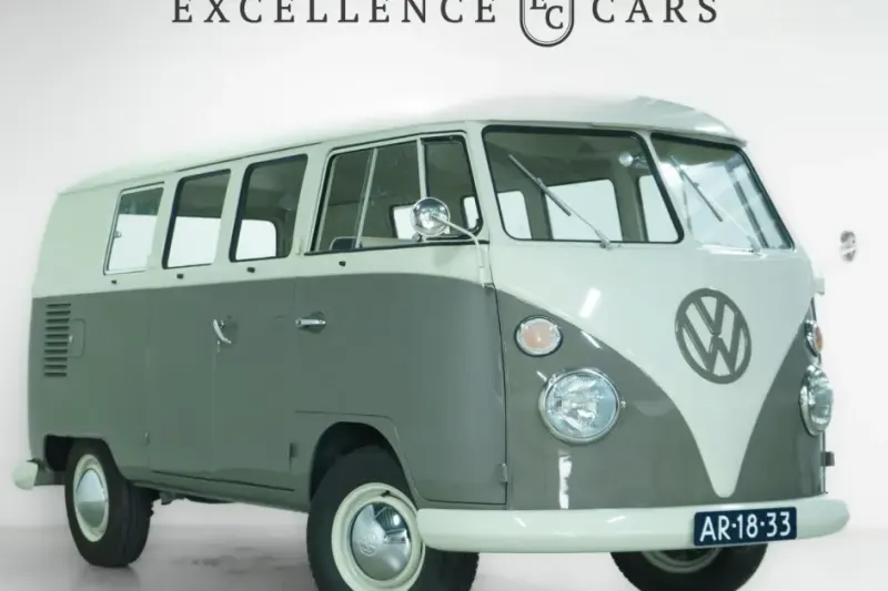 Volkswagen T1 (1965)