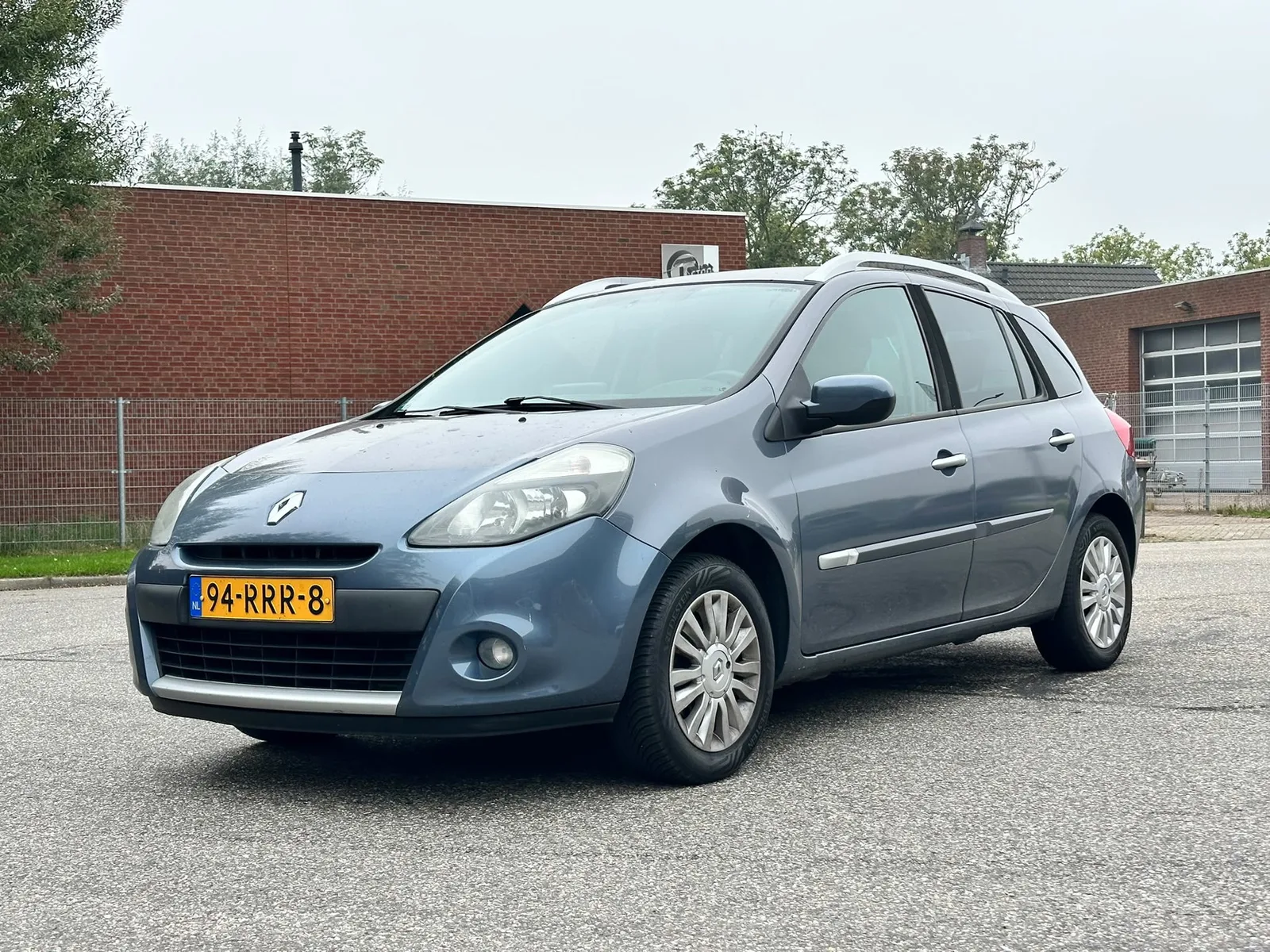 Renault Clio (2011) — foto 1