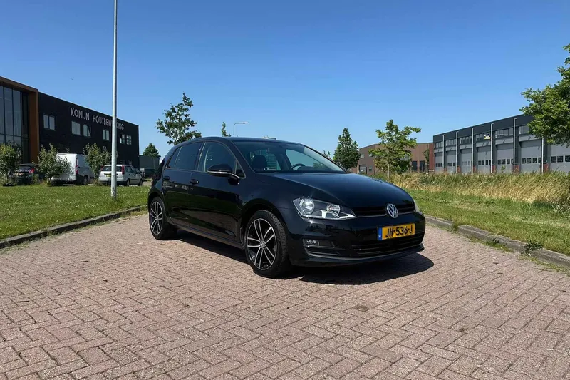 Volkswagen Golf (2015)