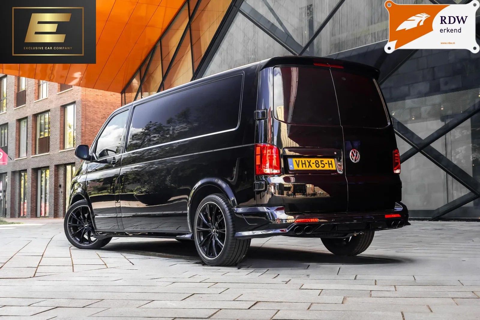 Volkswagen Transporter (2021) — foto 1