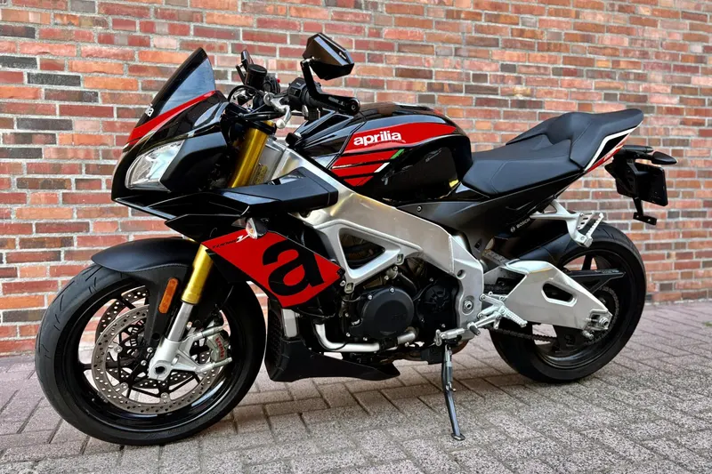 Aprilia Tuono V4 1100 RR (2019)