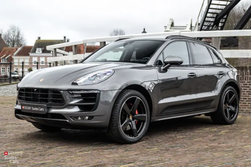 Porsche Macan (2016)