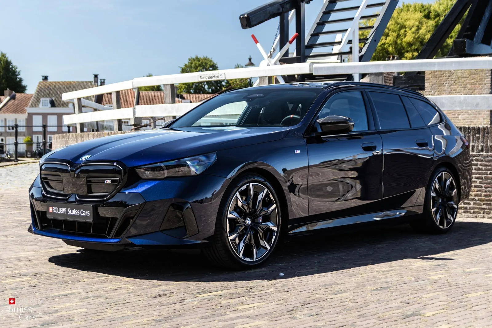 BMW i5 (2024) — foto 1