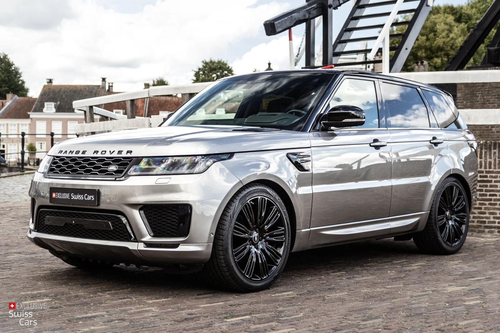 Land Rover Range Rover Sport (2018) — foto 1