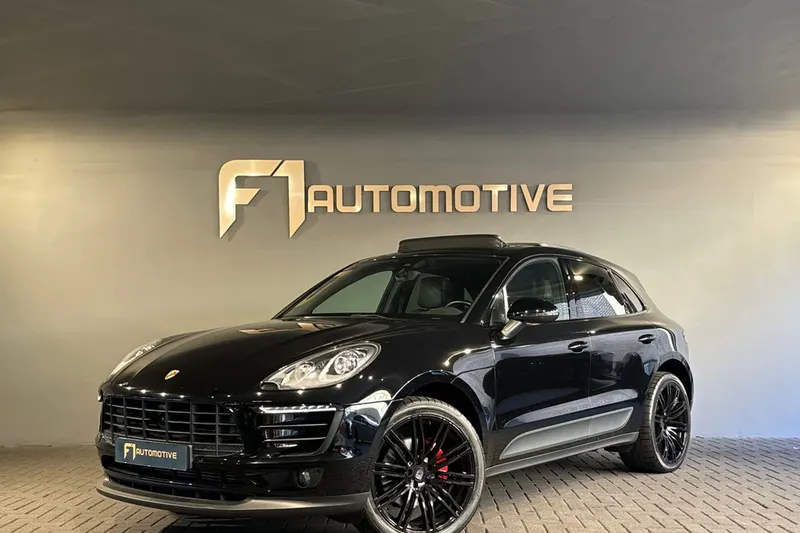 Porsche Macan (2016)
