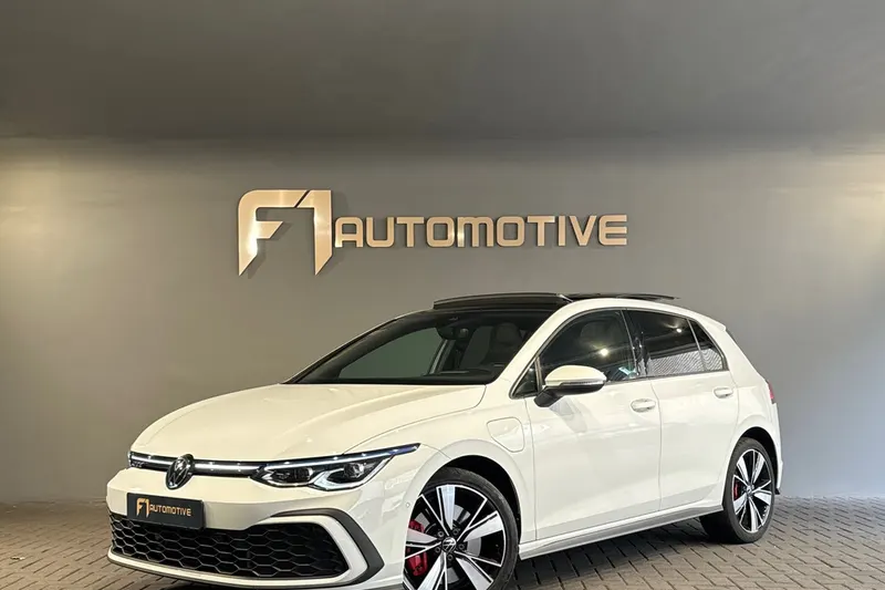 Volkswagen Golf (2021)