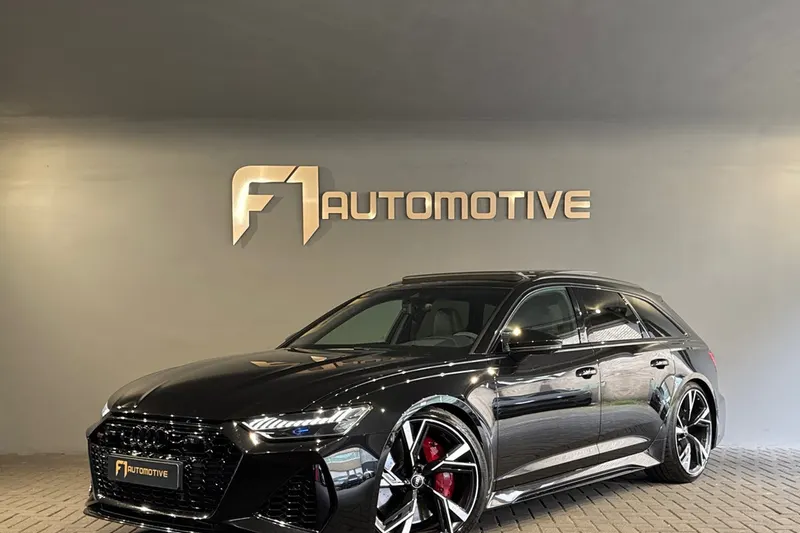 Audi RS6 (2022)