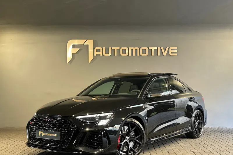 Audi RS3 (2024)