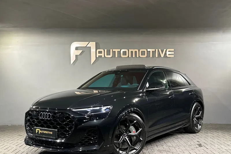 Audi RSQ8 (2024)