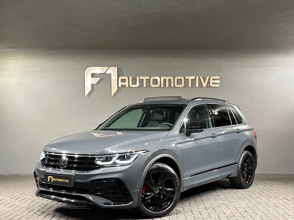 Volkswagen Tiguan (2022) — foto 1