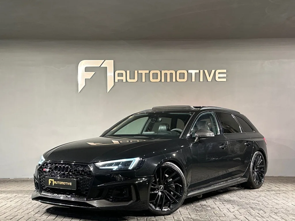 Audi RS4 (2020) — foto 1
