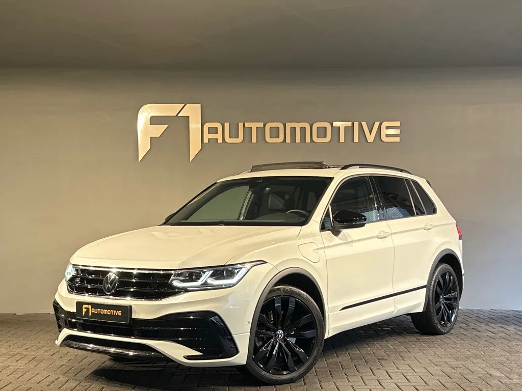 Volkswagen Tiguan (2022) — foto 1