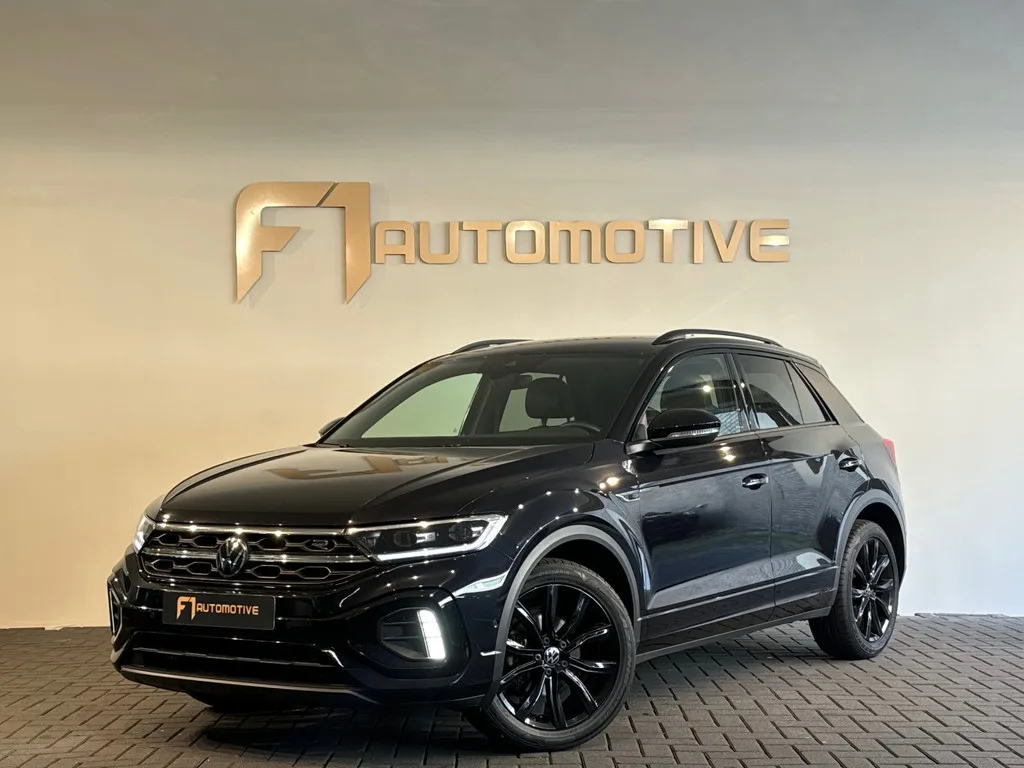 Volkswagen T-Roc (2022) — foto 1