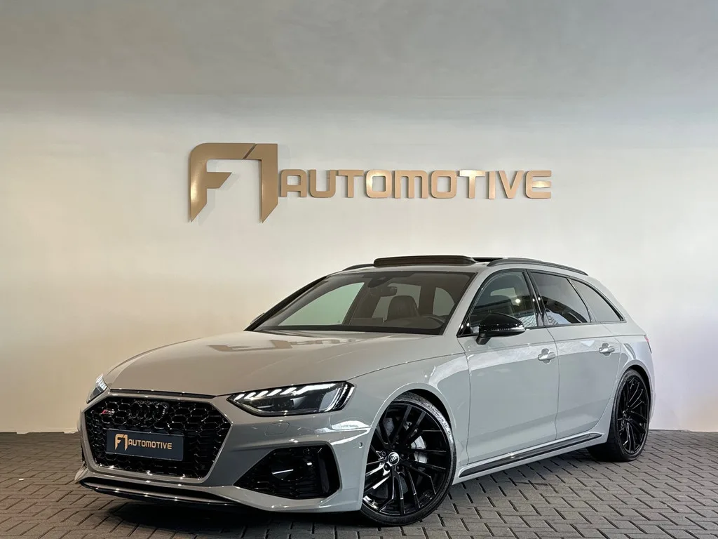 Audi RS4 (2021) — foto 1