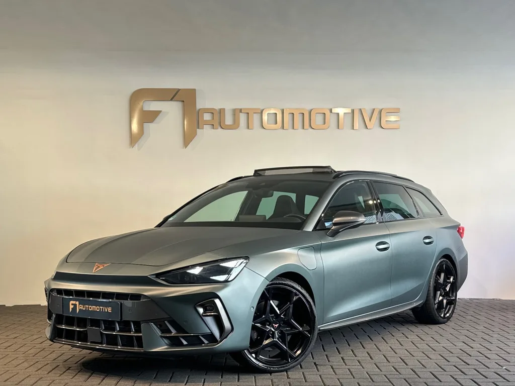 CUPRA Leon Sportstourer (2024) — foto 1
