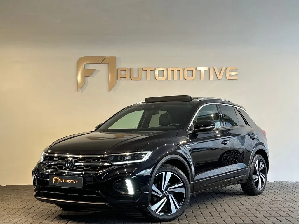 Volkswagen T-Roc (2022) — foto 1