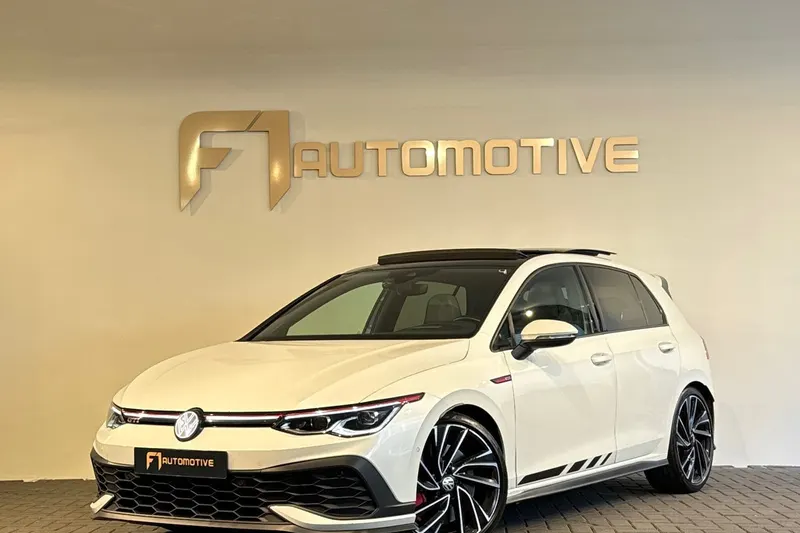 Volkswagen Golf (2021)