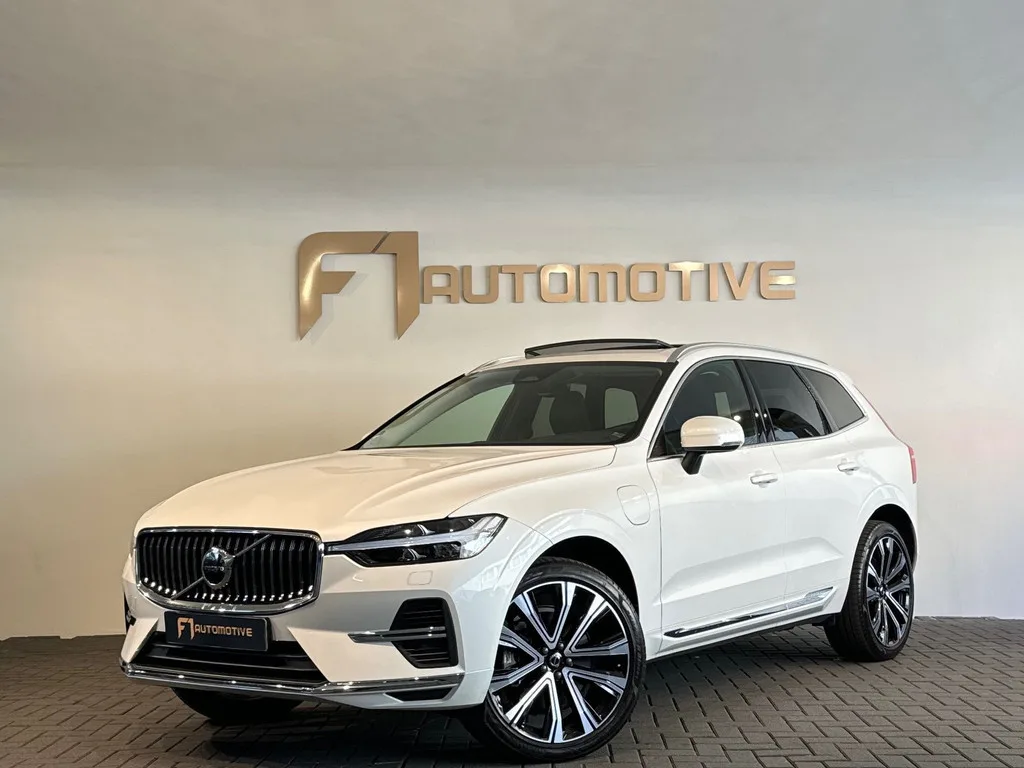 Volvo XC60 (2023) — foto 1