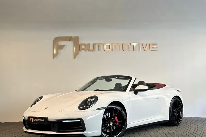 Porsche 911 (2020)